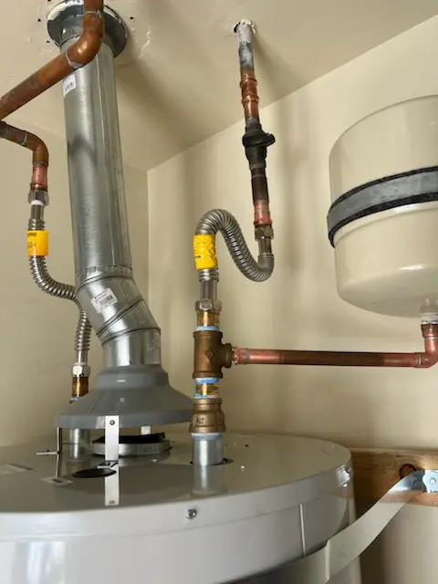 Water heater installation and plumbing repair in Jerusalem